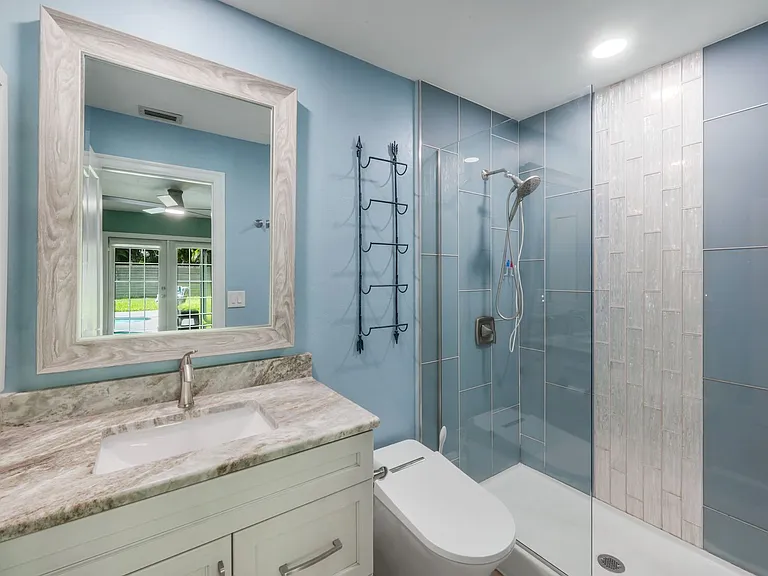 2212 SE 7th St — Photo 20