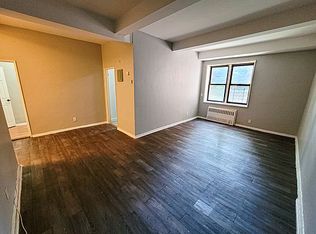 445 W 263rd St #1F, Bronx, NY 10471