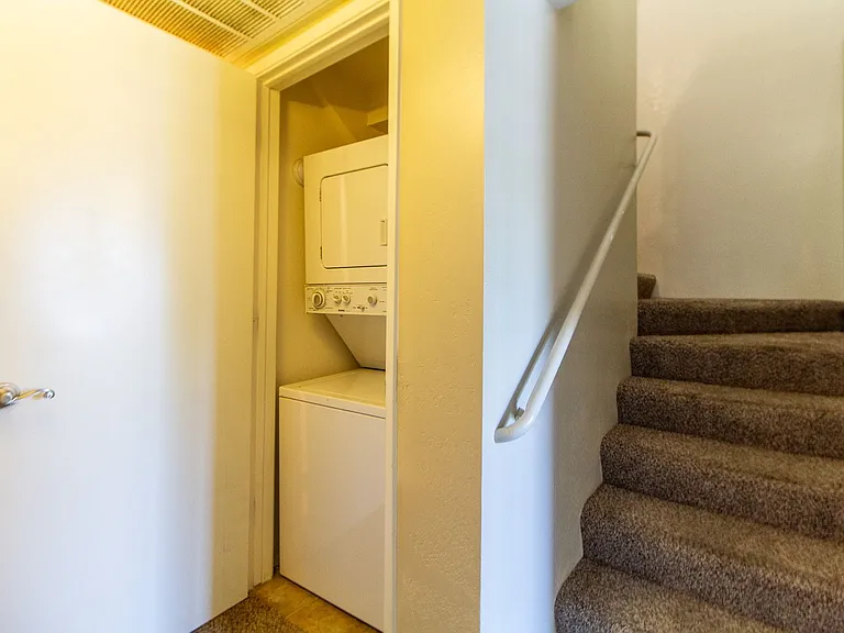 3845 E Greenway Rd #213 — Photo 16