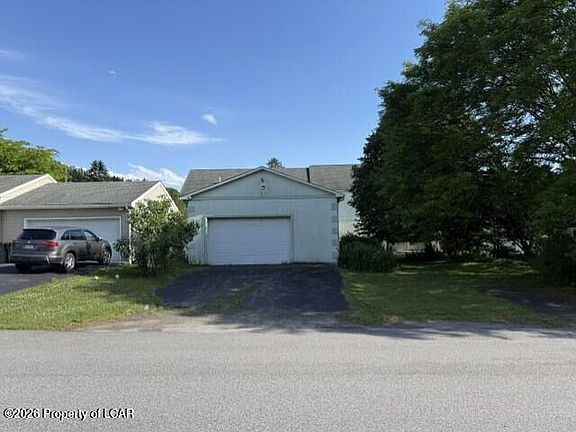 3rd image of 550 Berner Ave