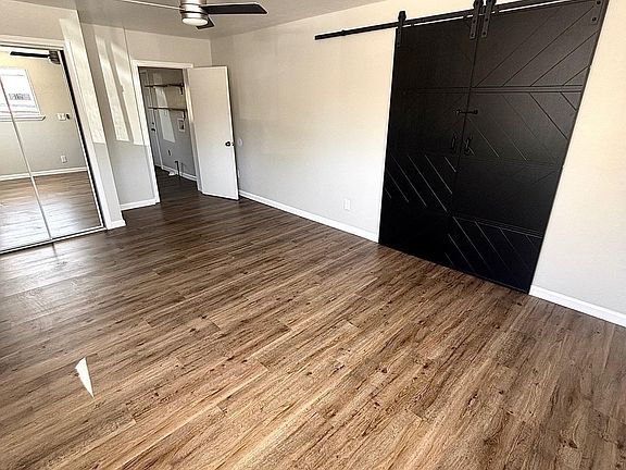 5th image of 1122 Burke Dr