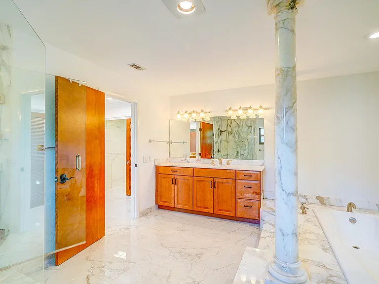 5730 Vista Linda Ln — Photo 23