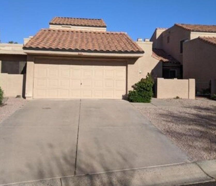 1st image of 1649 N Sierra Vista Dr