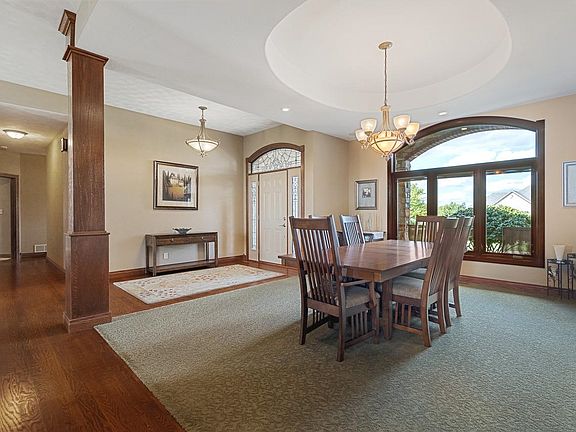 4th image of 7283 Barngate Dr