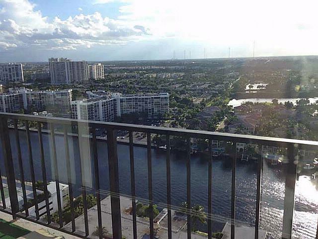 2nd image of 2401 S Ocean Dr #Penthouse B5