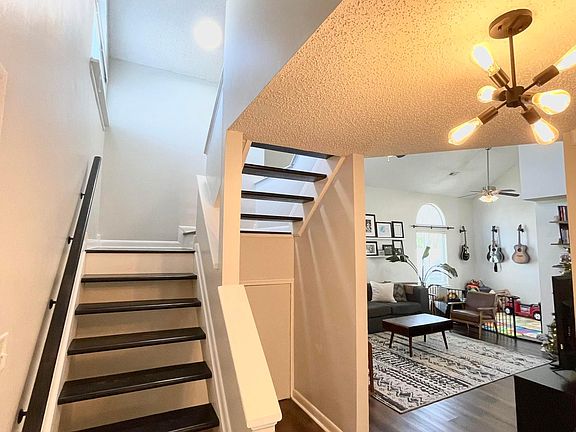4th image of 3201 Twinflower Ln