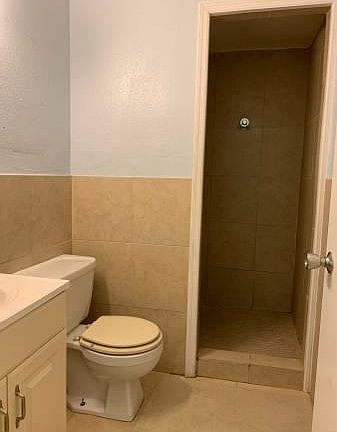 5th image of 511 4th Ave S Unit 6