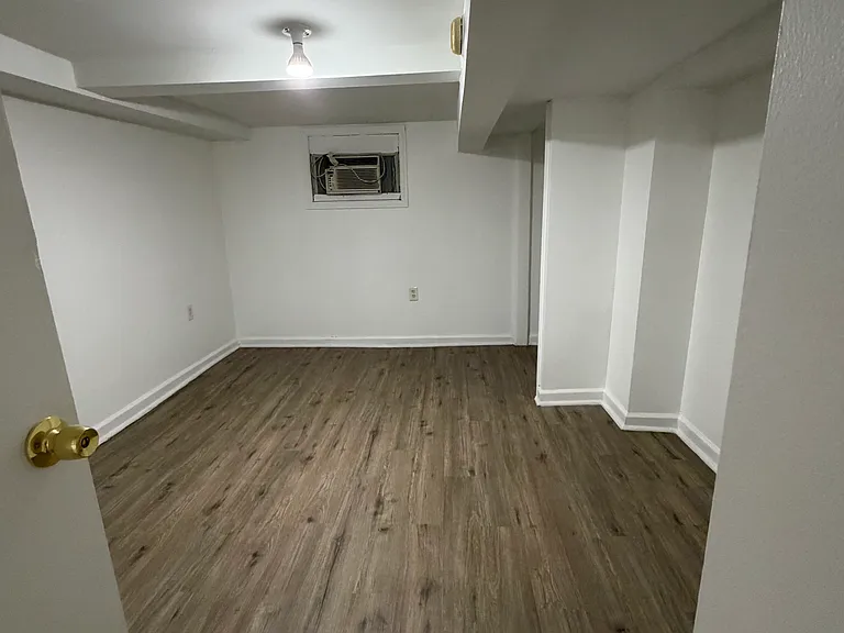 44 Webster St #1 — Photo 2