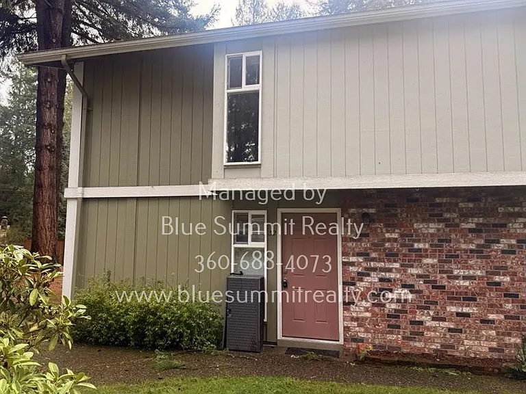 7415 Fairview Rd SW #32 — Photo 1
