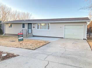 810 Craig St, Valentine, NE 69201