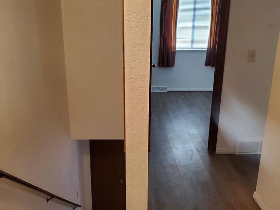 4th image of 2124 27th Avenue Ct APT 2