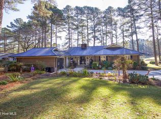 104 Oxford Court, West End, NC 27376