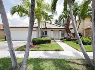 15833 SW 66th Ter, Miami, FL 33193