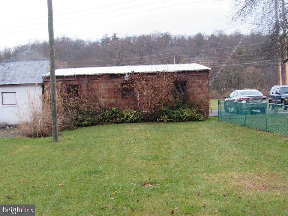 215 Turnpike St, Milesburg, PA 16853 Zillow