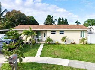 10261 SW 169th St, Miami, FL 33157