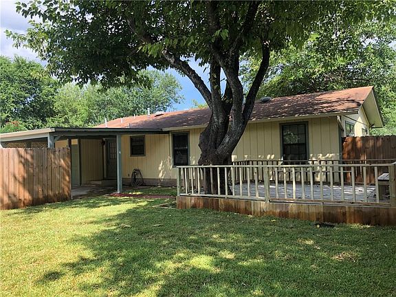 3rd image of 1204 Barbara Dr