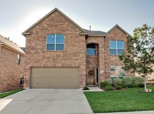 5836 Barrier Reef Dr, Fort Worth, TX 76179