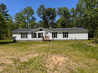 9701 Upper Mograin Rd, Cheboygan, MI 49721