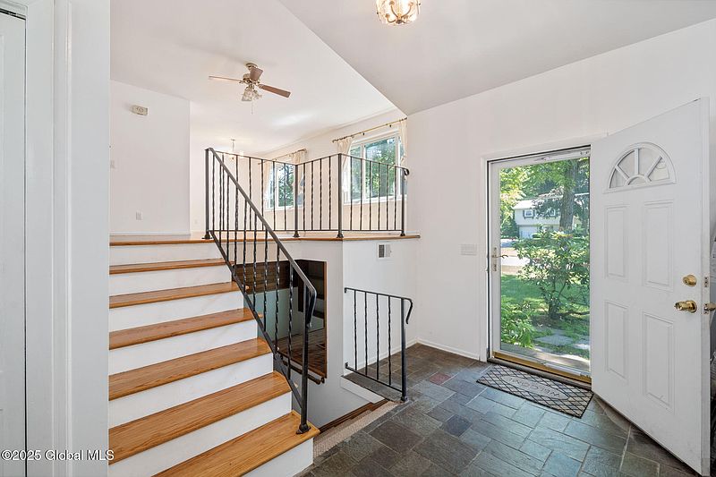 5th image of 26 Grissom Drive