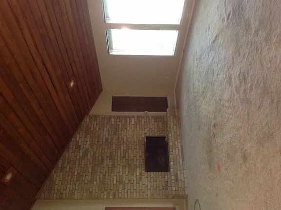 5th image of 1228 Whispering Oaks Ln