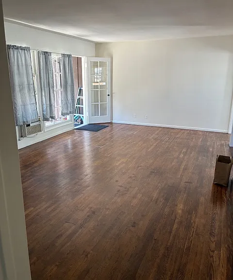 5416 Vantage Ave #5 — Photo 14