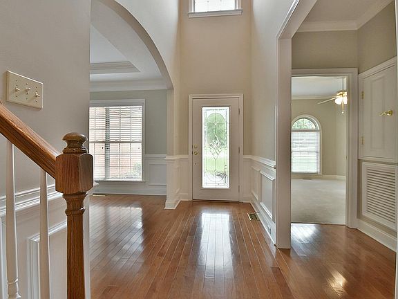 2nd image of 12700 Providence Glen Ln