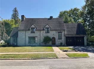 2653 Edgewood Rd, Utica, NY 13501