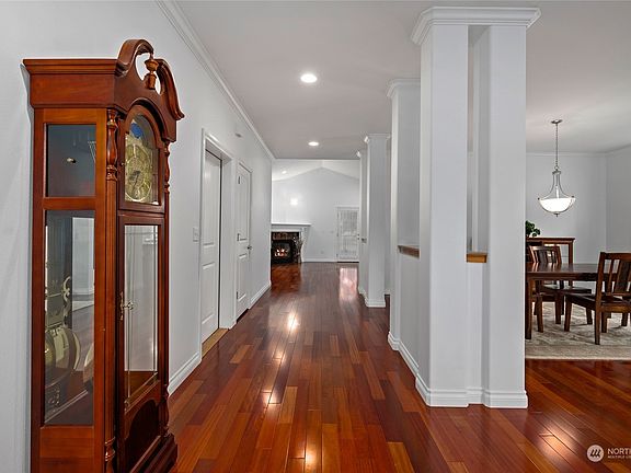 5th image of 1750 SW Aberdeen Court