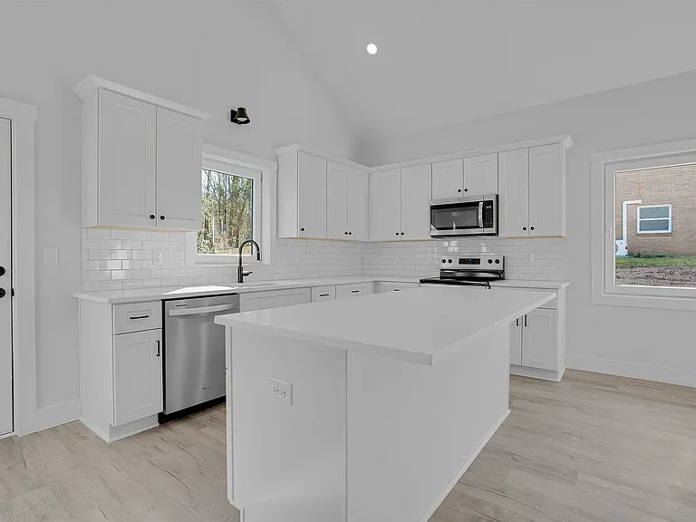 101A Hillcrest Dr #101A — Photo 8