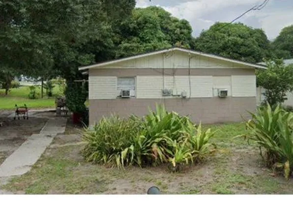 525 N 10th St #1, Fort Pierce, FL 34950