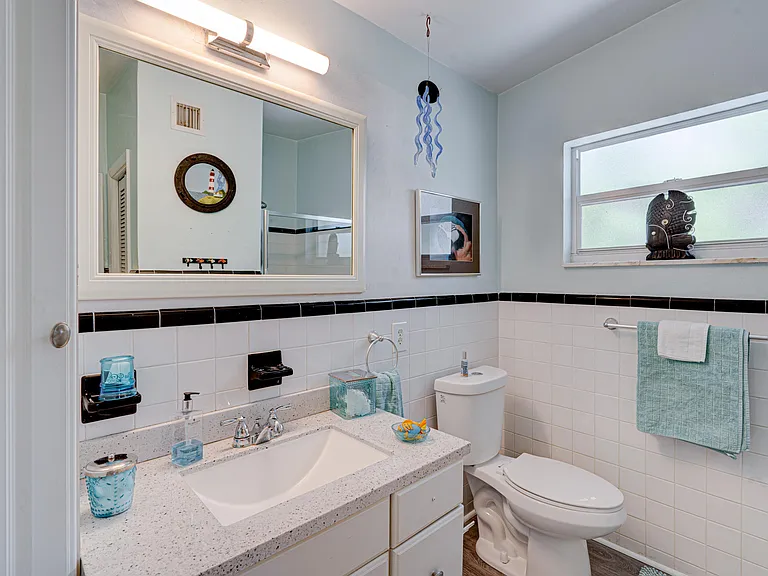 130 Plantation Ave #UPPER — Photo 14