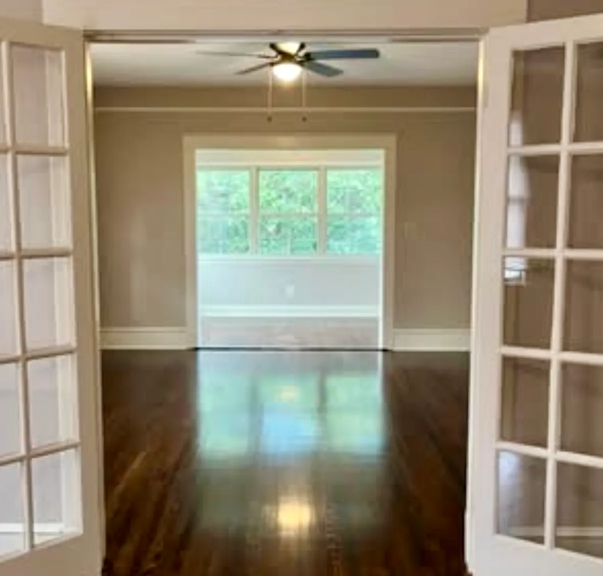 2 bed, 1600 sqft, $2,400 — Photo 3