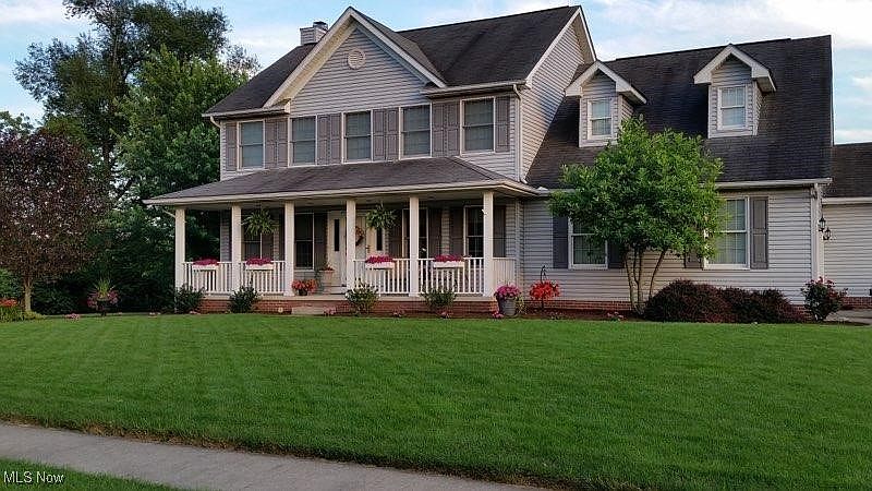 1st image of 2535 Linda Ln SW