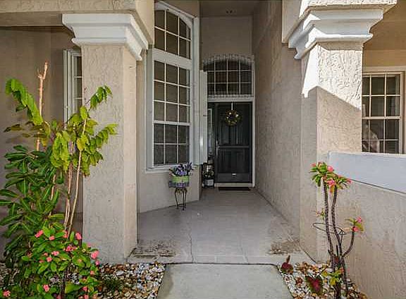 2nd image of 1691 SW Harbour Isles Cir