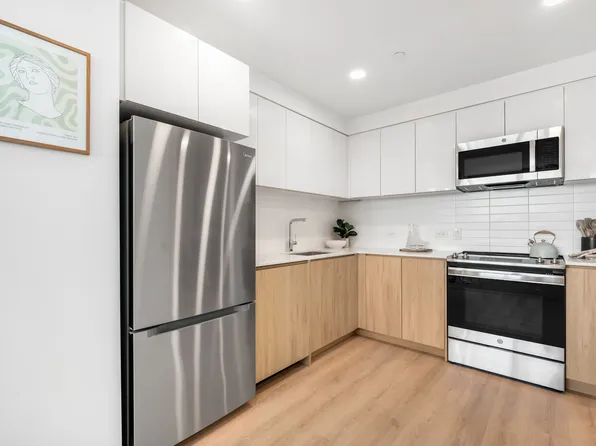 2840 Atlantic Avenue image 3 of 18