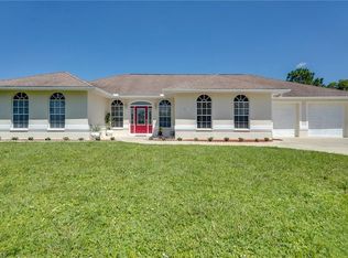 3601 Downwind Ln, North Fort Myers, FL 33917
