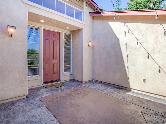 4th image of 3115 Sierra Madre Dr