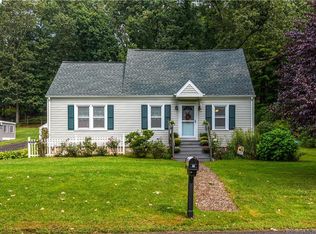 101 Cidermill Rd, Bolton, CT 06043