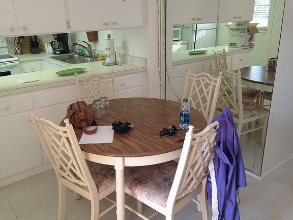 2nd image of 210 Park Blvd N APT 226