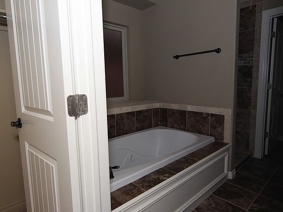 5th image of 12613 NW 6th St