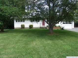 21 Clinton Ave, Catskill, NY 12414