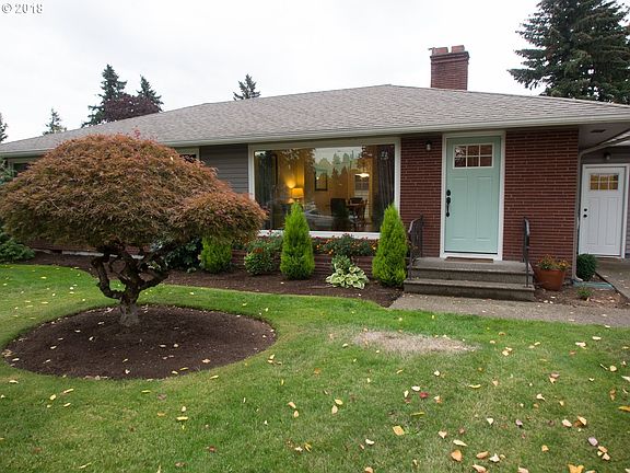 3rd image of 10019 Saint Helens Ave