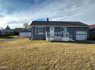 120 Eggert St, Turtle Lake, ND 58575