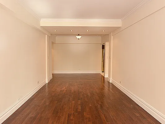 Rented by Cooper & Cooper Real Estate | media 25