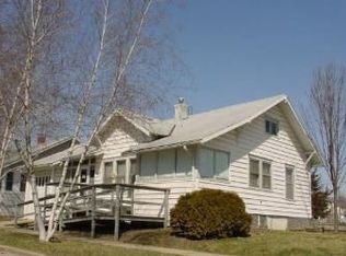 110 E North St, Marshalltown, IA 50158