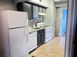 1215 Simms Pl NE APT 3, Washington, DC 20002