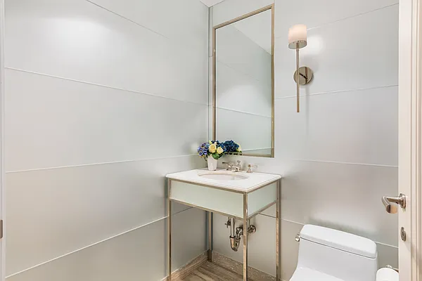 Sold by Douglas Elliman | media 15