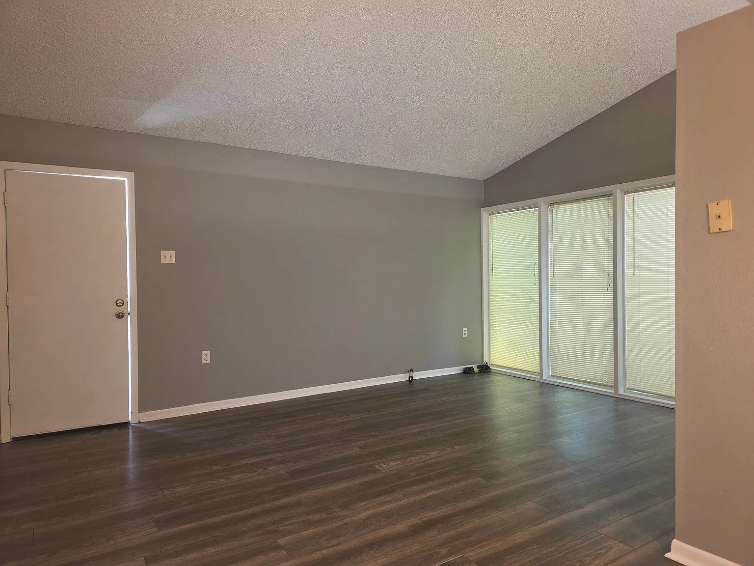 1 bed, 1.0 bath, 850 sqft, $750 — Photo 4