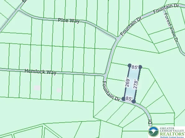 Fountain Dr, Newfoundland, PA 18445