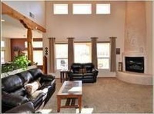 101 Dandelion Ln, Corrales, NM 87048